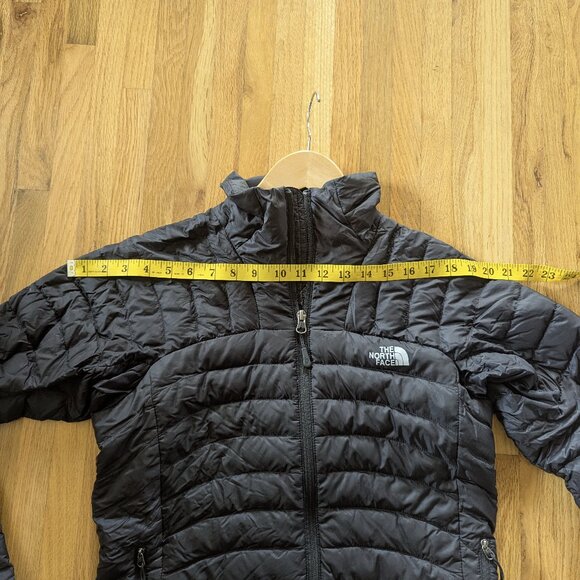 Northface Light Puffy Down Jacket, M - Picture 3 of 6
